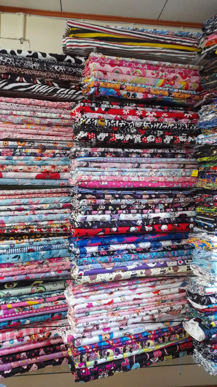 Accesorios de costura y decoración